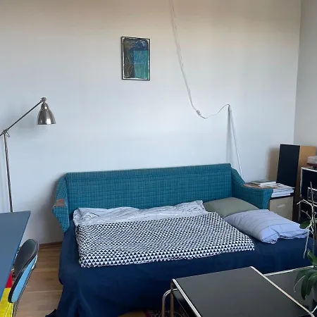 The Nest - Feels Like - Quiet And Bright Oslo