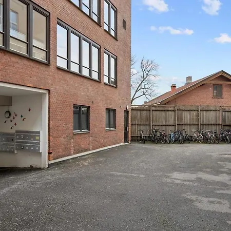 The Nest - Feels Like - Quiet And Bright * Oslo